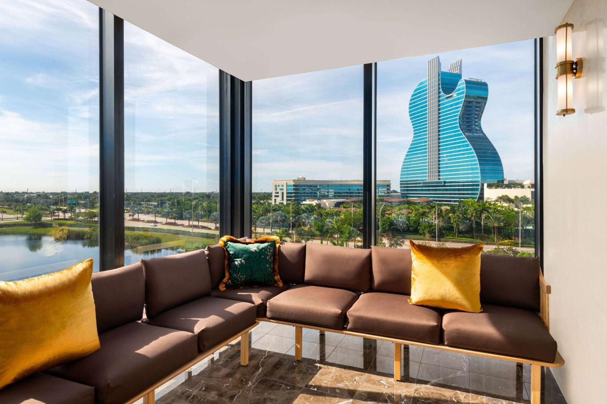 Dolce By Wyndham Hollywood Otel Dış mekan fotoğraf