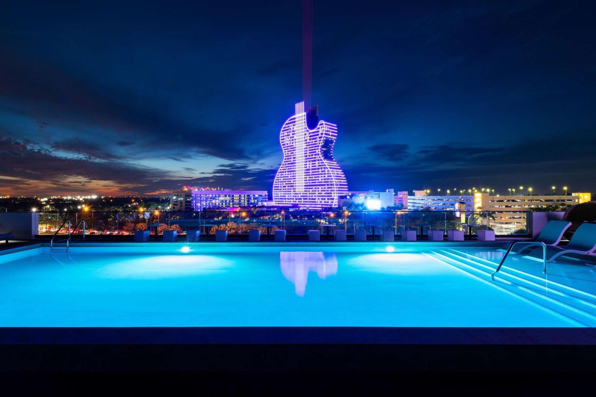 Dolce By Wyndham Hollywood Otel Dış mekan fotoğraf