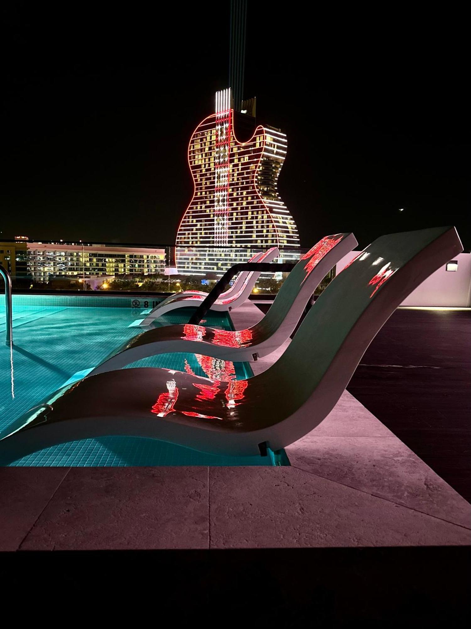 Dolce By Wyndham Hollywood Otel Dış mekan fotoğraf
